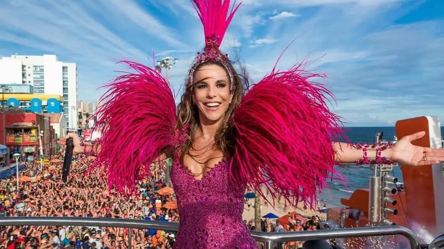 Ivete Sangalo é a voz do Waze para o Carnaval Startup Life Negócios