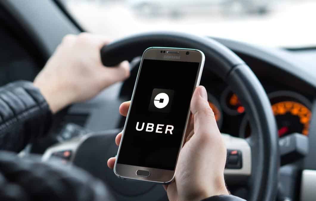 Uber lança linha de empréstimo para motoristas