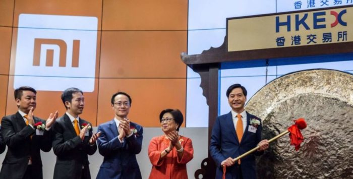 Xiaomi estreia com baixa na Bolsa de Valores de Hong Kong