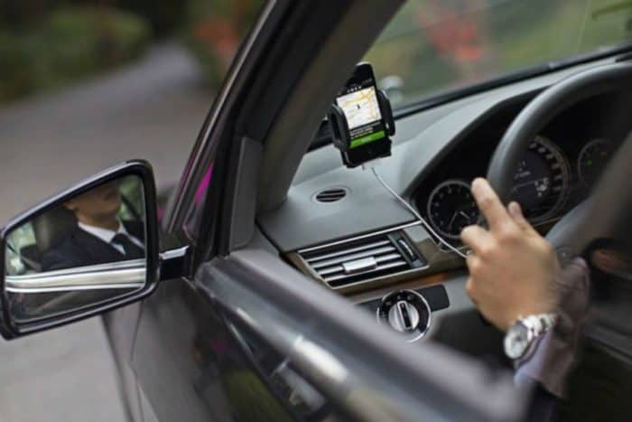 Uber altera modelo de negócio no país