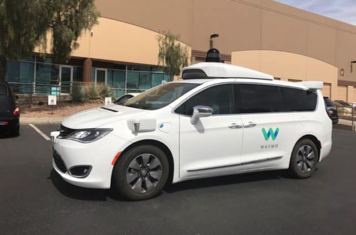 Alphabet amplia sua unidade de carros autônomos
