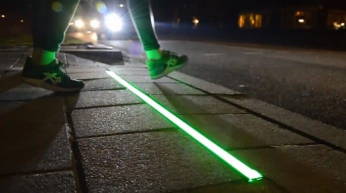 Tel Aviv instala “semáforo” para pessoas viciadas em smartphones