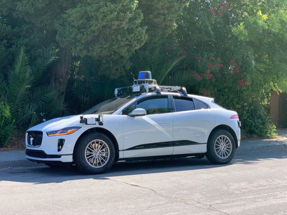 Jaguar testa carro autônomo na Califórnia
