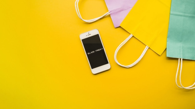 Mais de 80% dos brasileiros planejam comprar na Black Friday