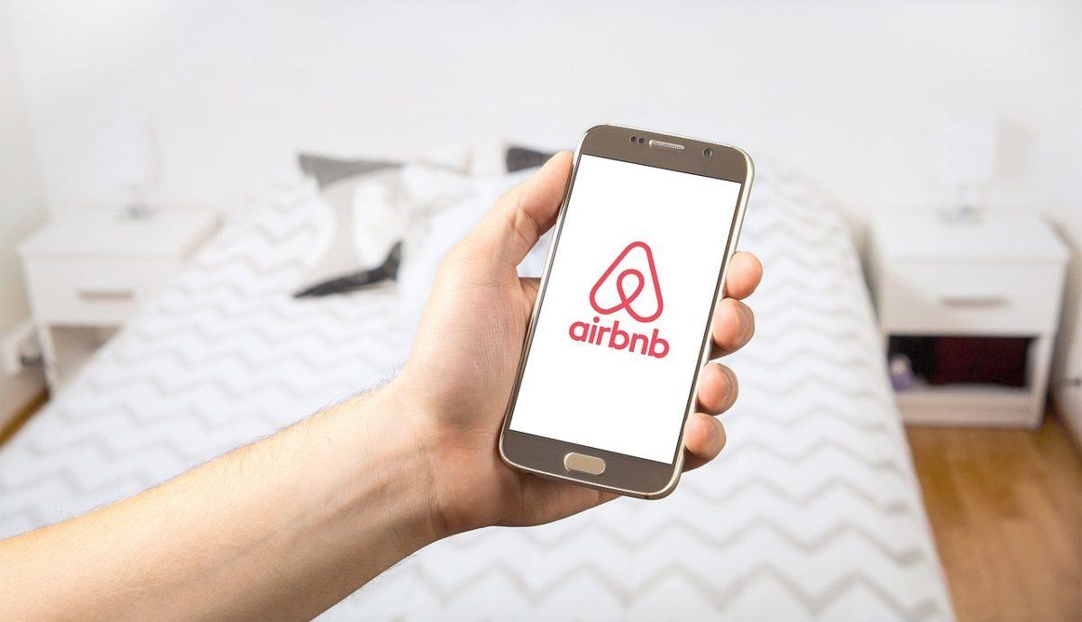 Airbnb apoia criação de órgão regulador digital da União Europeia