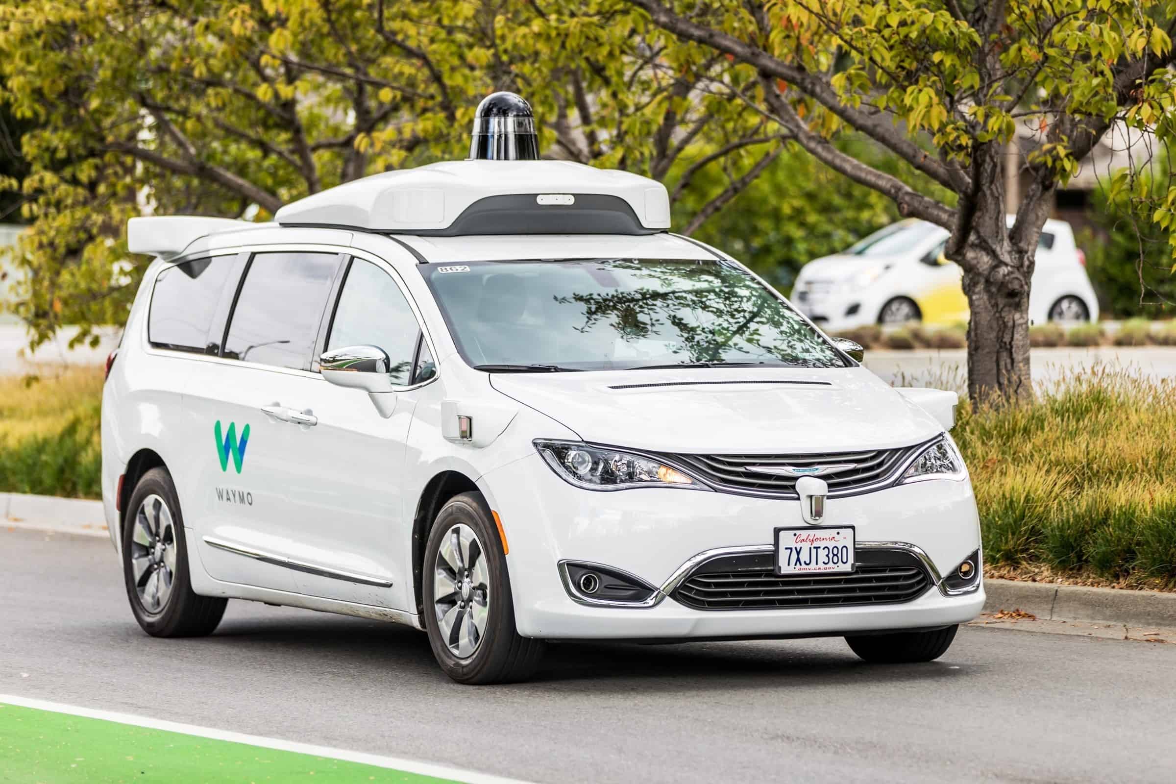 Waymo garante indenização em processo contra funcionários que foram para a Uber
