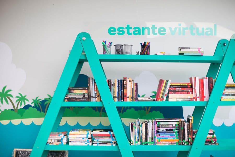 Magazine Luiza conclui compra da Estante Virtual