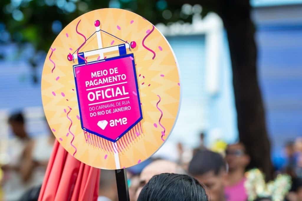 Aplicativo oferece cashback nas compras feitas no carnaval carioca