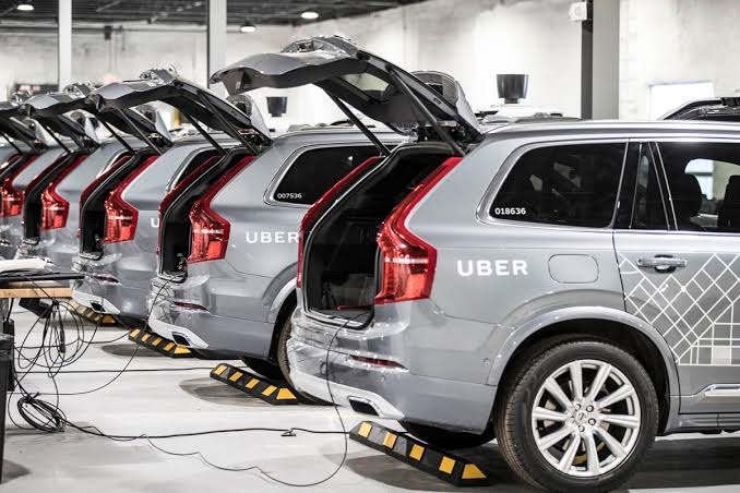 Uber recebe permissão para retomar teste com carros autônomos na Califórnia