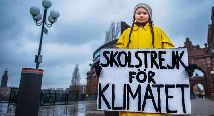 Coronavírus leva Greta Thunberg a transferir protestos do clima para a internet