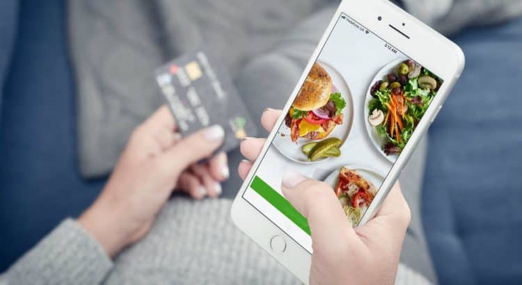 Aplicativos de tele-entrega registram alta nos números de pedidos e de candidatos a vagas