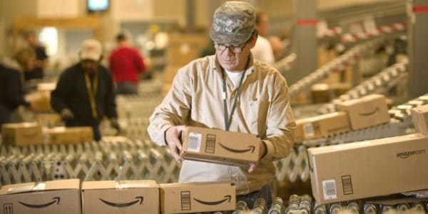 Amazon vai contratar mais 75 mil funcionários