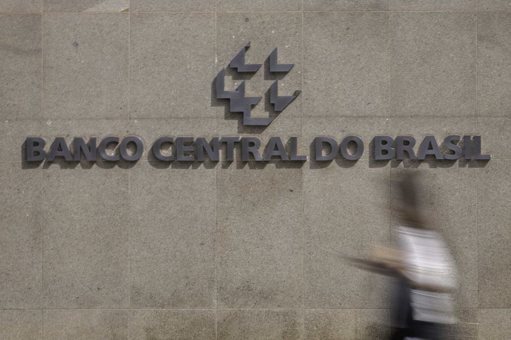 Banco Central prevê “autorregulação assistida” no open banking brasileiro