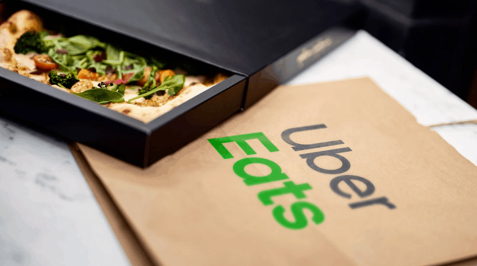 Uber Eats arrecada mais de R$ 420 mil em doações para restaurantes