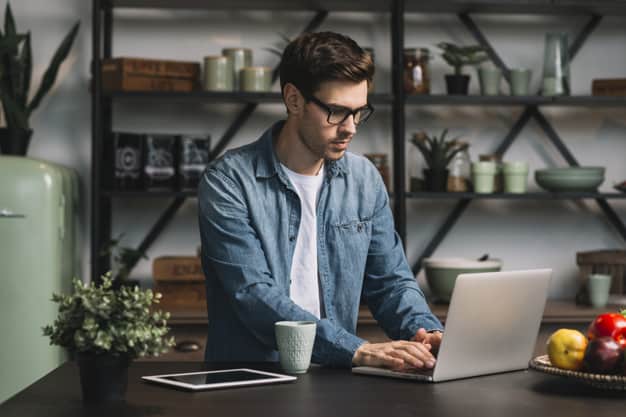 Empresa dará 180 cursos grátis para pequenos e médios empresários