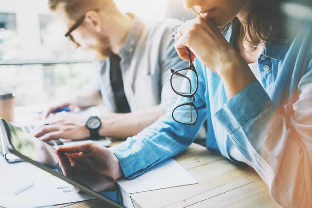 Gigante de combate à lavagem de dinheiro adquire empresa de combate a fraudes