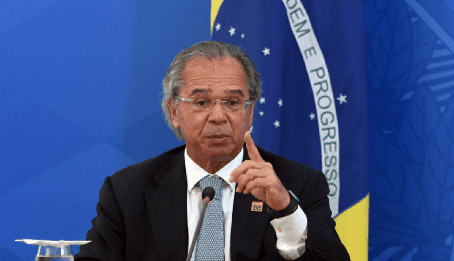 Governo quer criar imposto sobre comércio eletrônico