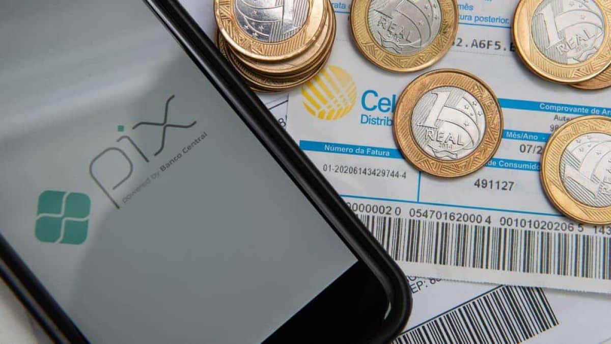 Banco Central lança Pix e promete novidades