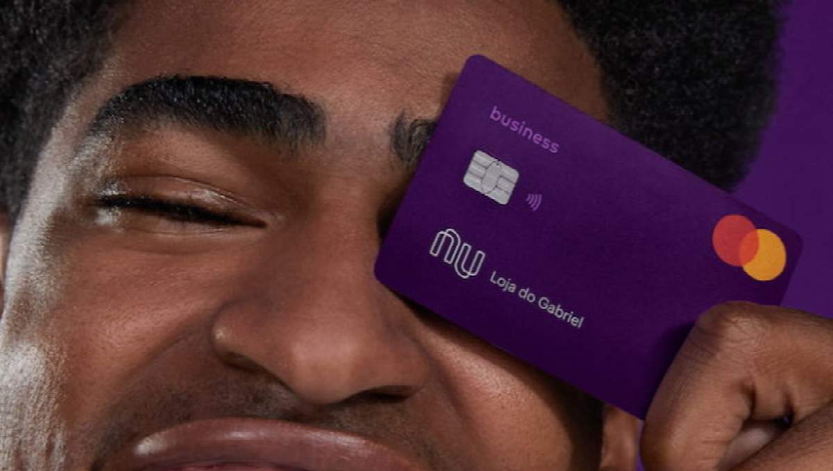 Nubank afirma que não há previsão para integração com Apple Pay