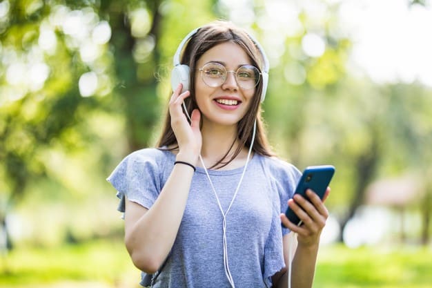 Spotify lança audiolivros de produção própria