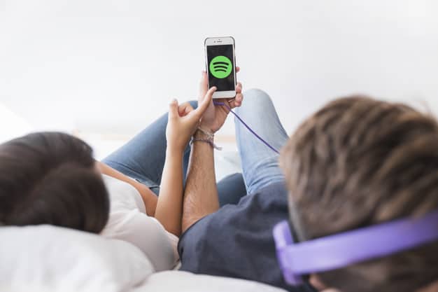 Spotify amplia base de assinantes em 2020