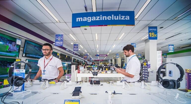 Magazine Luiza compra KaBuM!