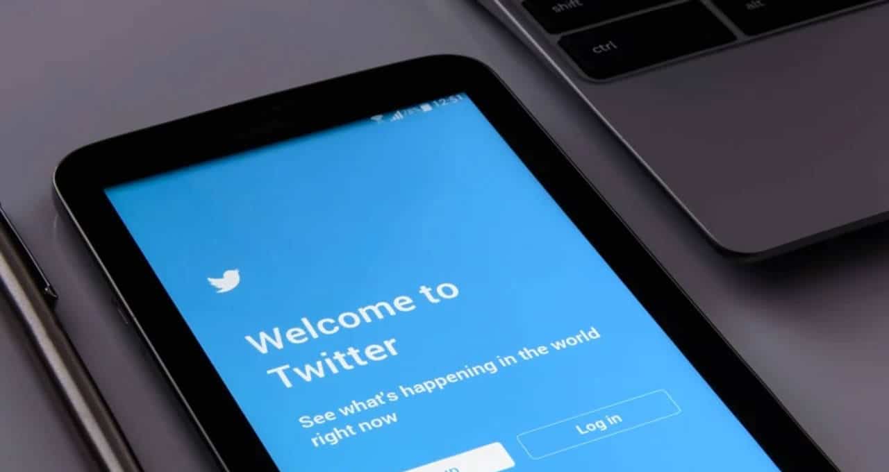 Twitter vai descontinuar função de tuítes que desaparecem