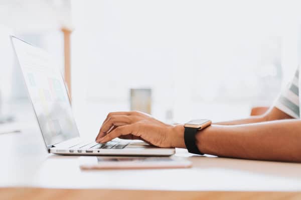 Amazon vai rastrear movimentos de mouse e teclado de funcionários