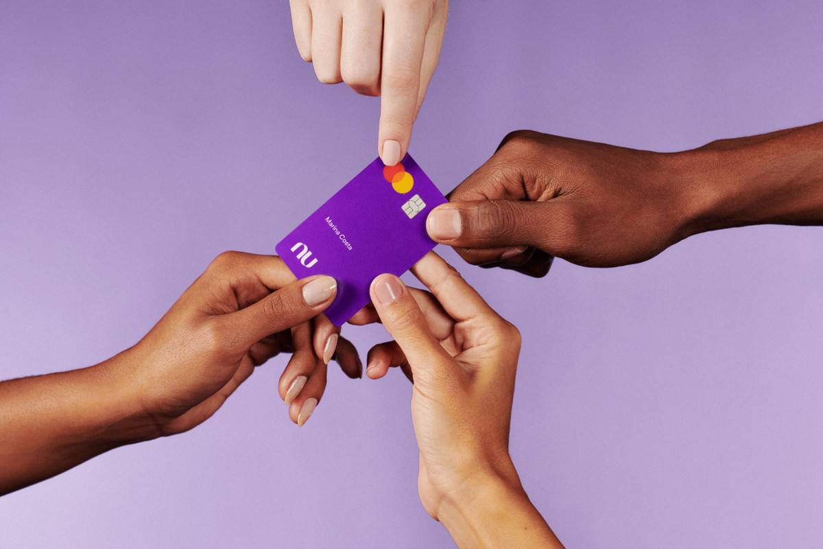 Clientes do Nubank já podem pedir para virar sócios da fintech