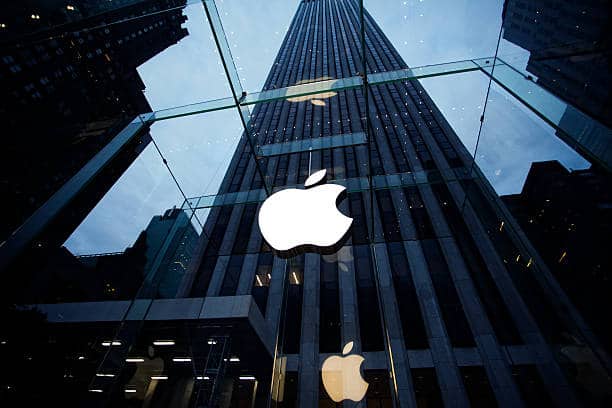 Apple fecha lojas em Nova York
