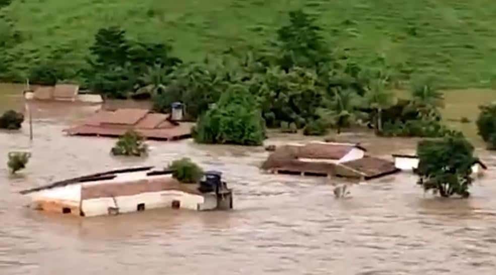 Loft doa R$ 100 mil para vítimas das enchentes no sul da Bahia