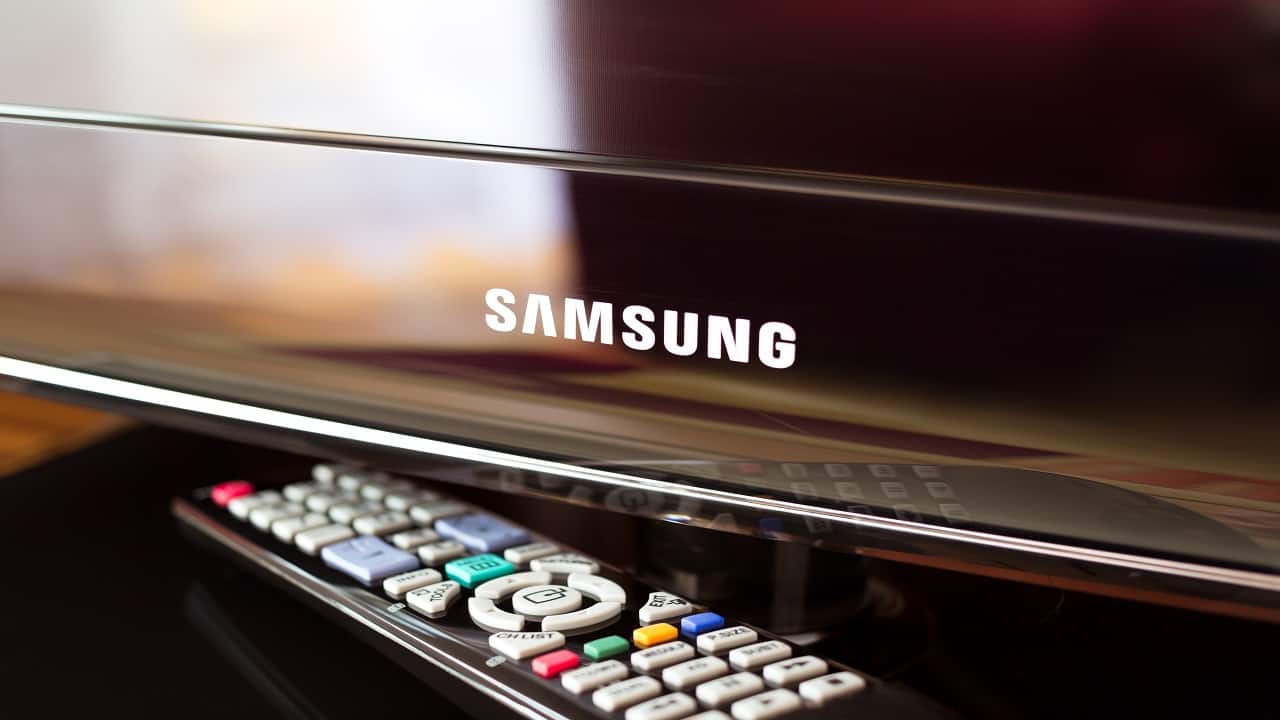 Samsung lança modelos de TVs que vão permitir a negociação de NFTs