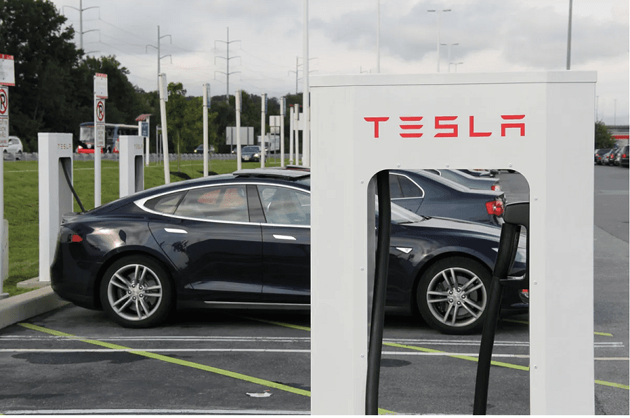 Tesla conclui expansão da capacidade de produção em Xangai