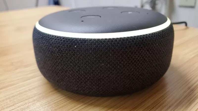 Alexa anuncia voz masculina para o Brasil