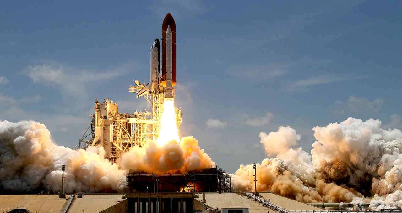 Amazon usará novo foguete para lançamento de satélites em 2023