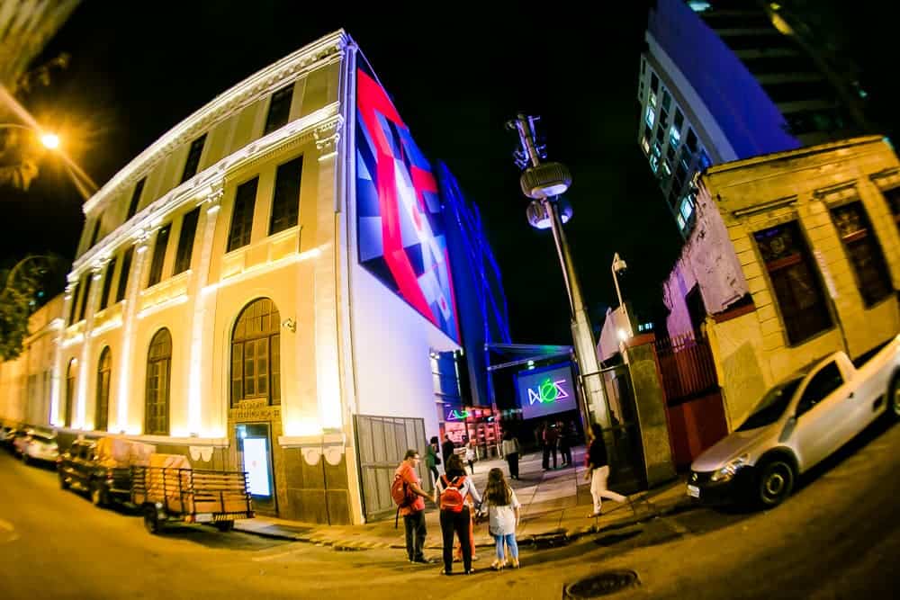 NFTs cumprem papel educacional sobre web3 na Bienal de Arte Digital