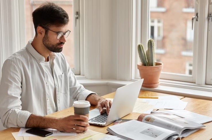 Ollo anuncia verticais de Tecnologia e Audiovisual