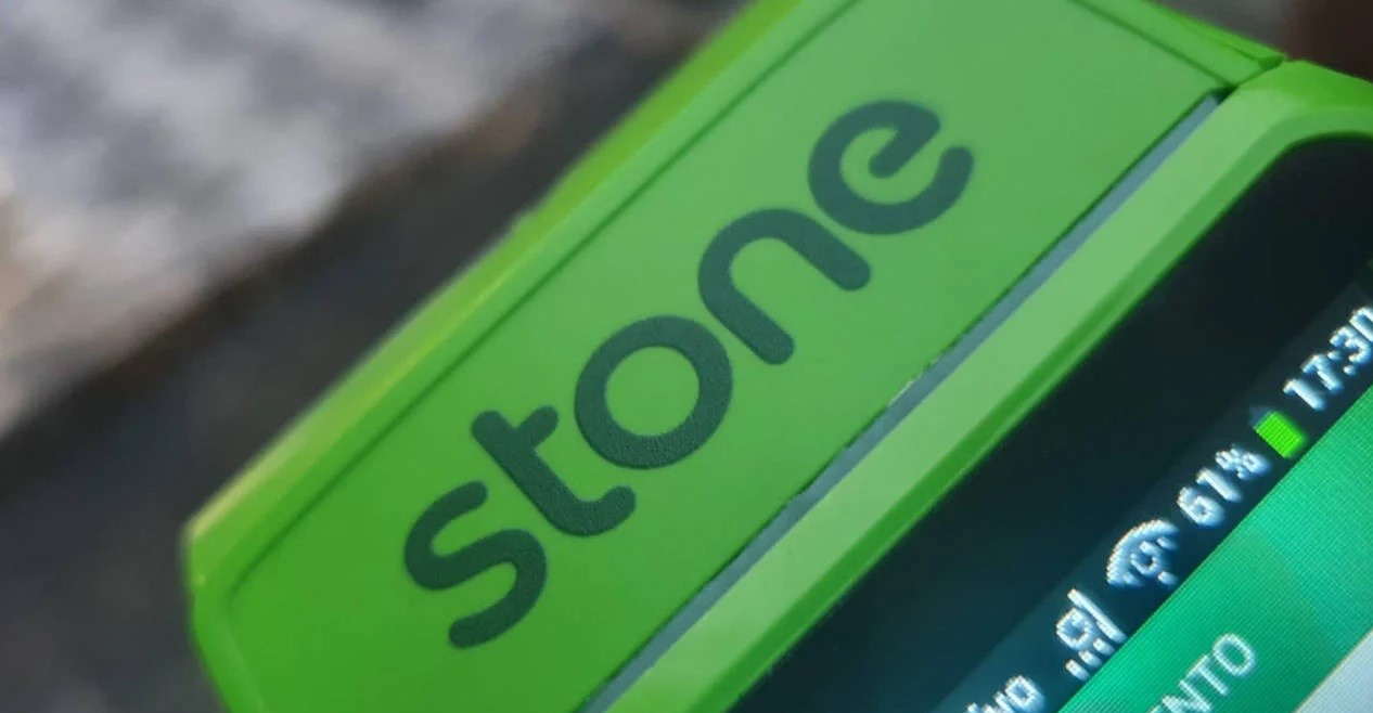 Stone traz executivo do Google para conselho
