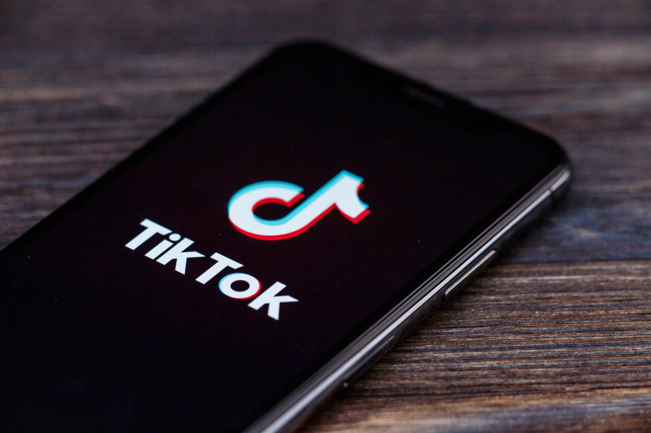 TikTok planeja lançar plataforma de e-commerce