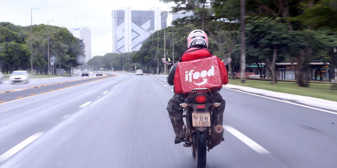 Ifood assina compromisso com MPF