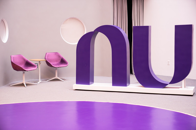 Nubank anuncia parceria exclusiva com a Hopper