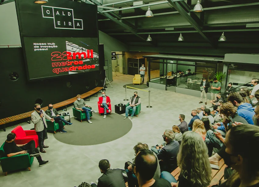 Instituto Caldeira está entre Top 3 do Startup Awards na categoria “Hub de Tecnologia do Ano”