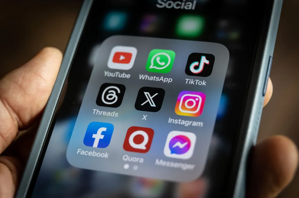 Juíza rejeita pedido para derrubar processos relacionados à saúde mental e redes sociais da Meta, Google e Tiktok