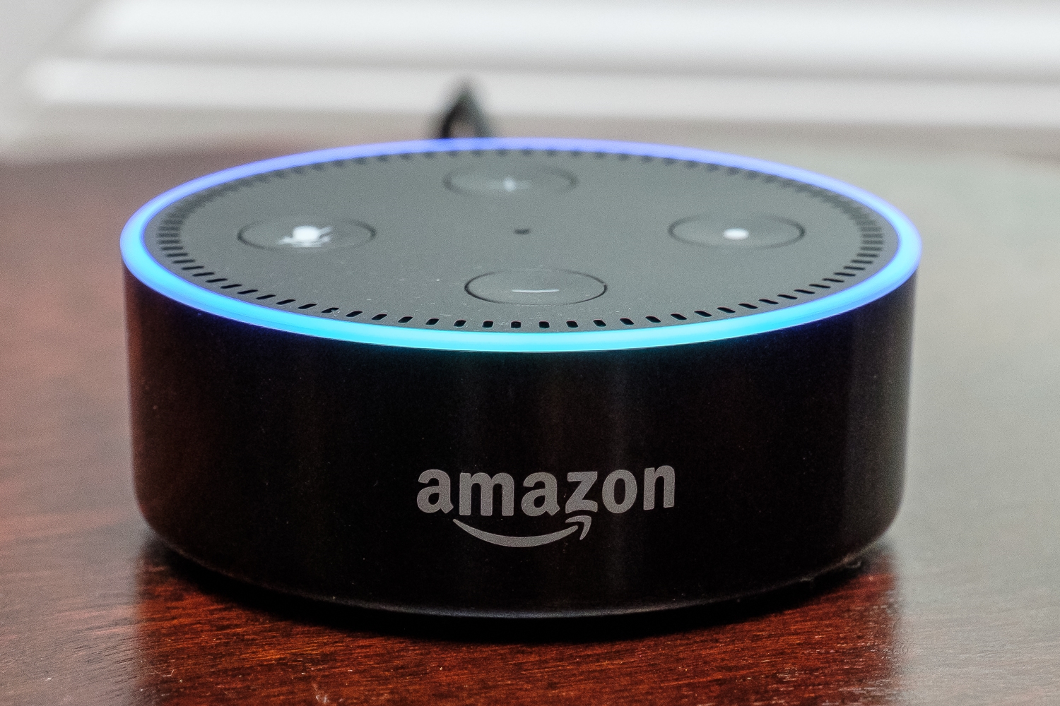 Amazon vai lançar nova versão paga da Alexa