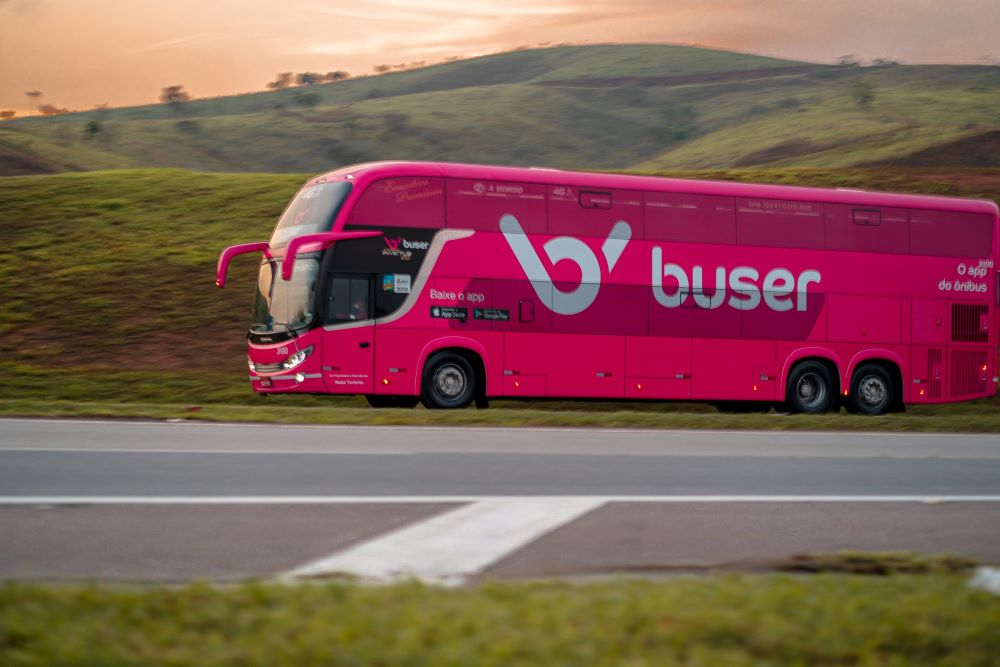 Buser questiona Cade sobre nova norma de transporte aprovada pela ANTT