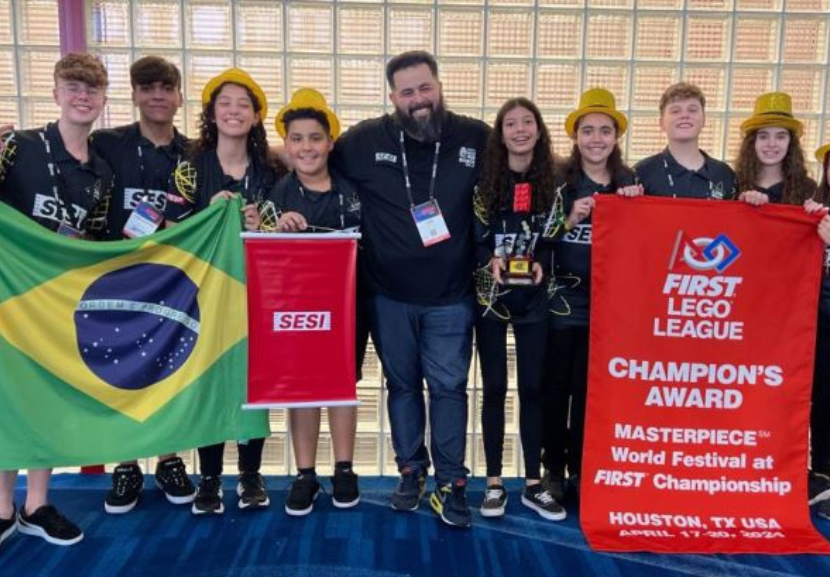 Estudantes brasileiros conquistam primeiro lugar no maior torneio de robótica do mundo