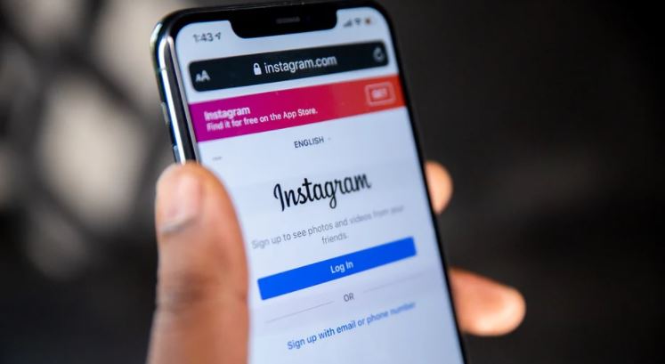 Instagram passa a permitir comentários públicos aos Stories